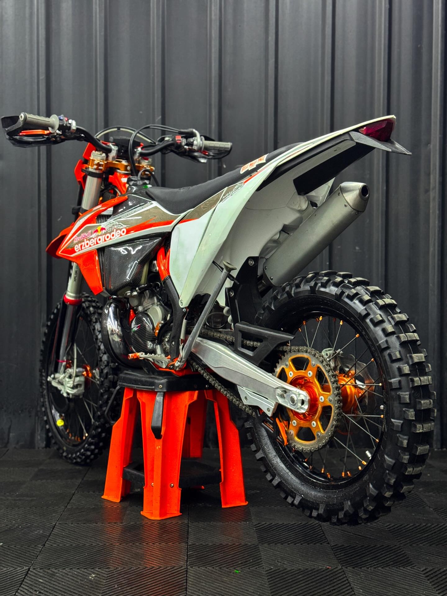 Best KTM EXC 300 ERZBERGRODEO 2022 - Image 8