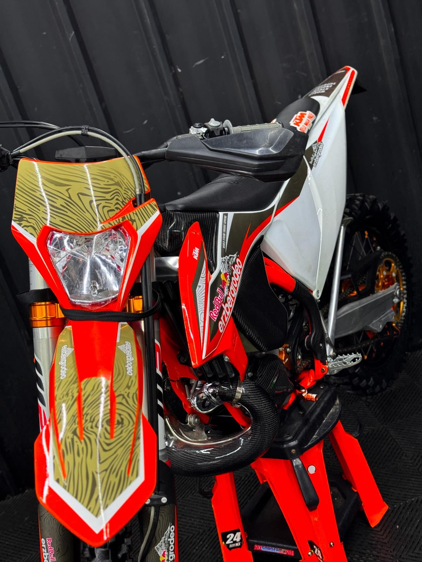 Best KTM EXC 300 ERZBERGRODEO 2022 - Image 5