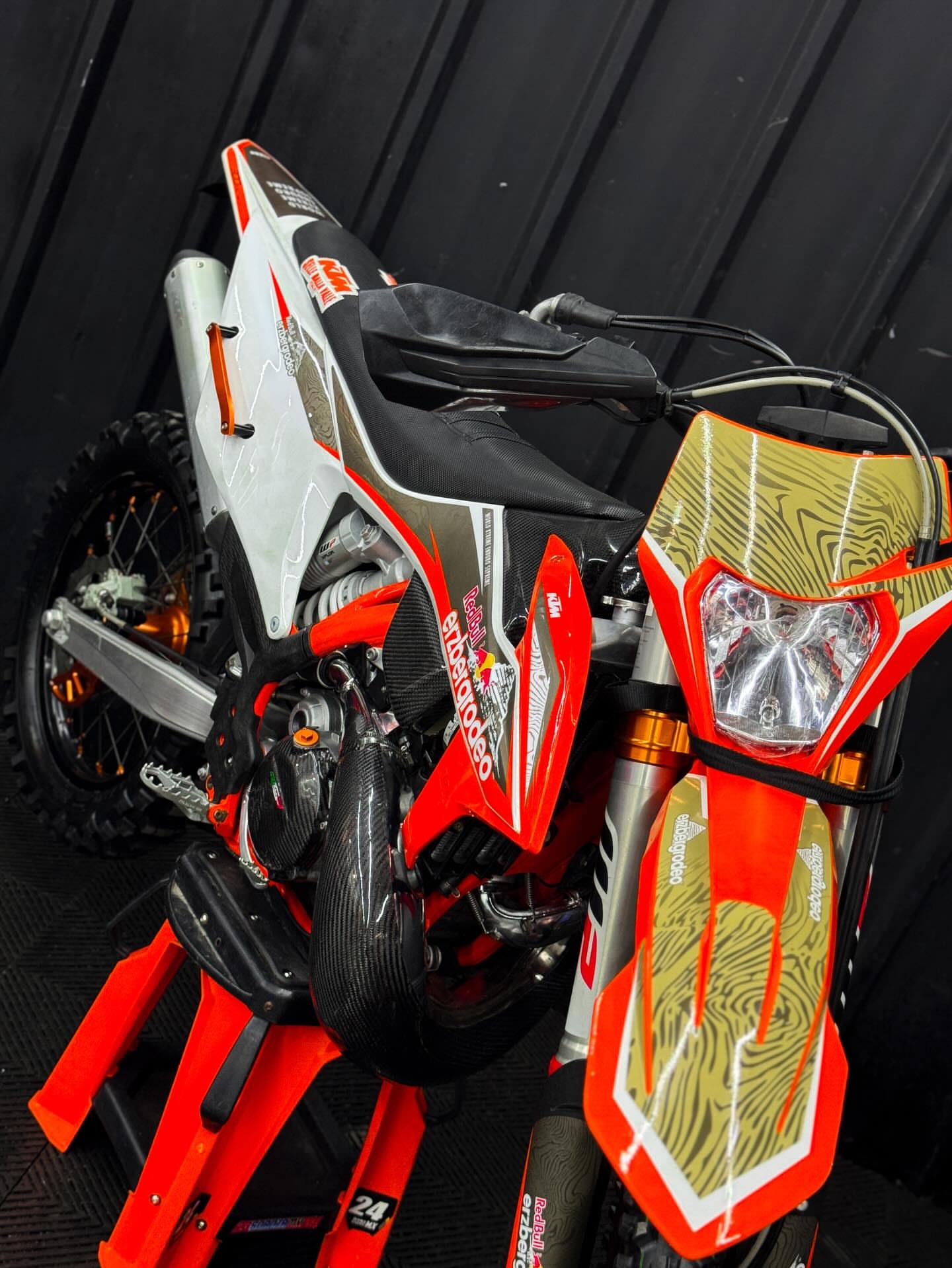Best KTM EXC 300 ERZBERGRODEO 2022 - Image 3
